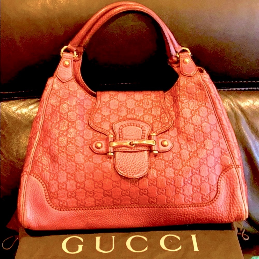 GUCCI EUC Red Leather Guccissima Horse-bit Handbag